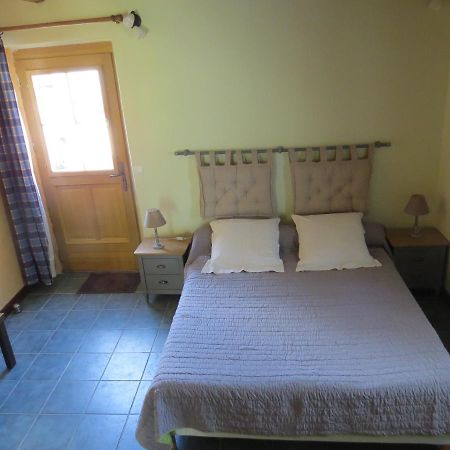 Bed and Breakfast Au Grand Pré Theillay Exterior foto